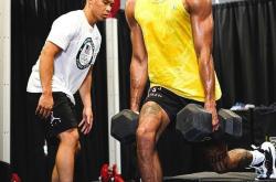 ayx sports包含罗马训练开放日；赛后调整名单引欢呼；欧联在即；资深球员宣示担当的词条